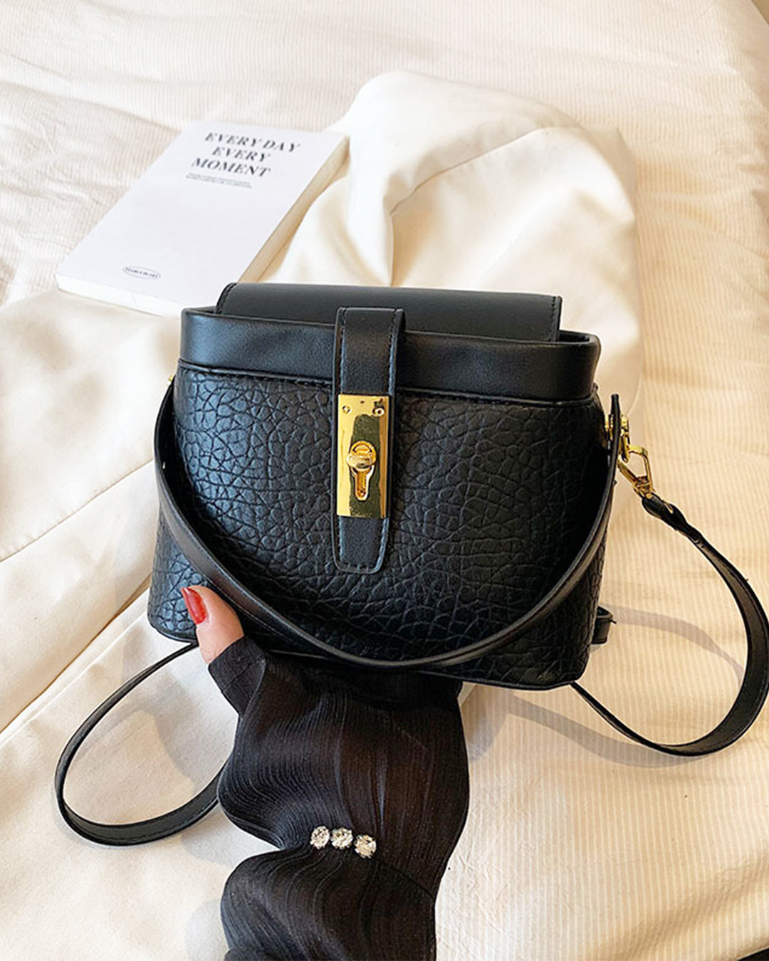 2wayワンハンドルソフトレザーバッグ PRCL906133