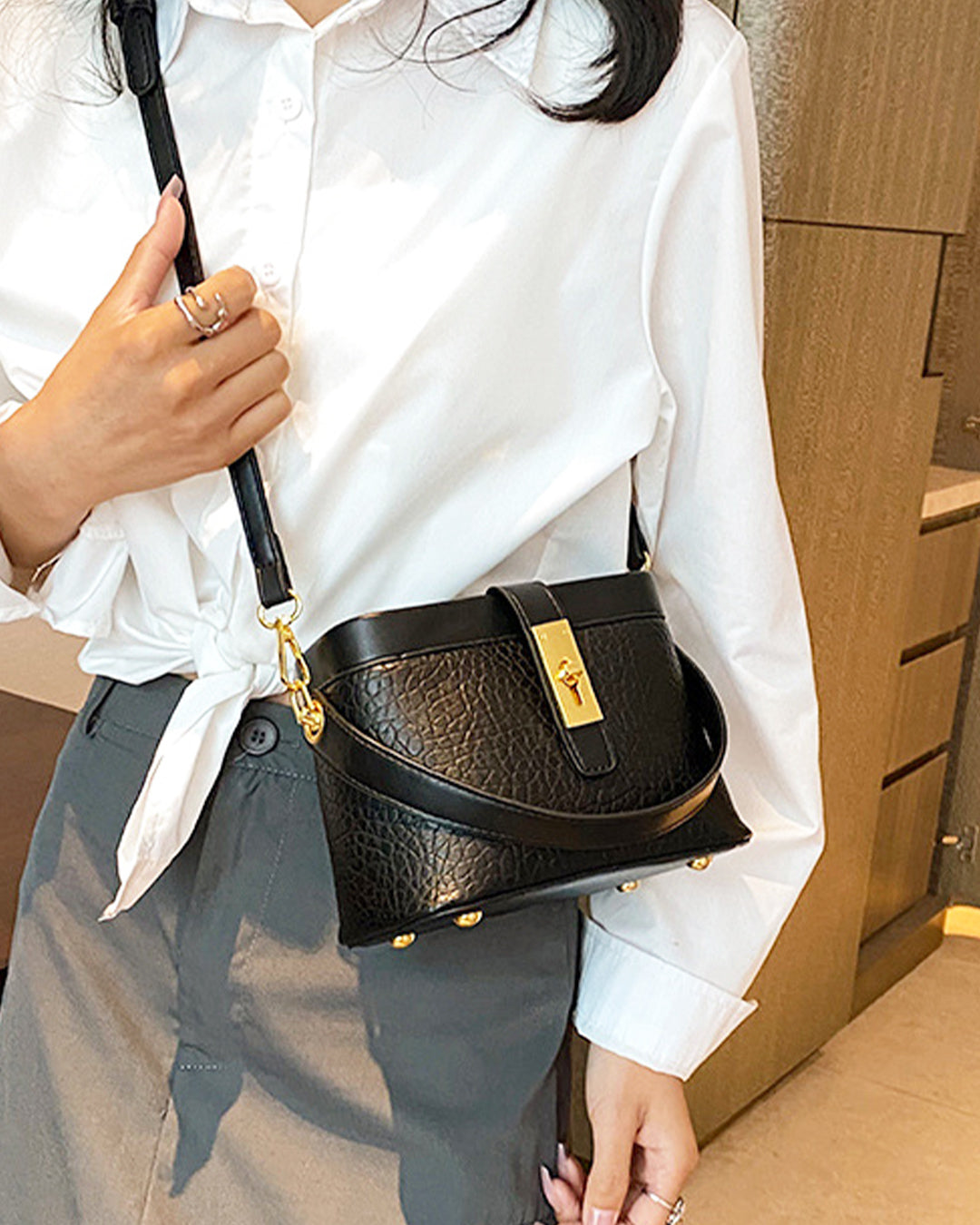 2wayワンハンドルソフトレザーバッグ PRCL906133