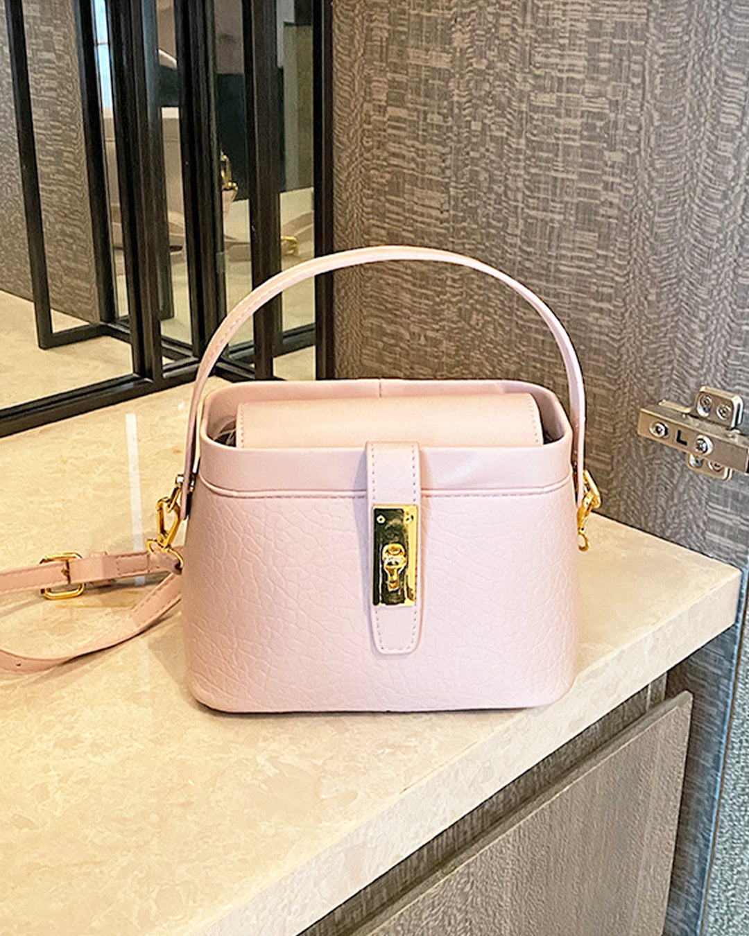 2wayワンハンドルソフトレザーバッグ PRCL906133