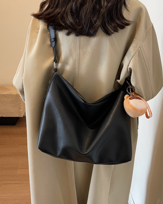 レザーショルダーバッグ PRCL905686